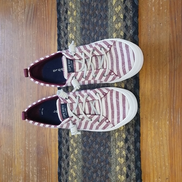 Women's Sperry Crest Vibe Canvas Sneaker red and white size 8.5 - Picture 4 of 7